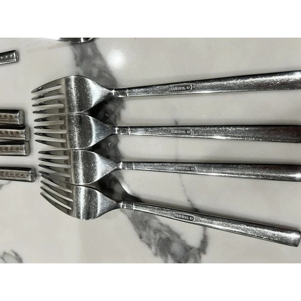 16 Oneida Dotted Silverware Flatware Spoons Forks Knives dots silver